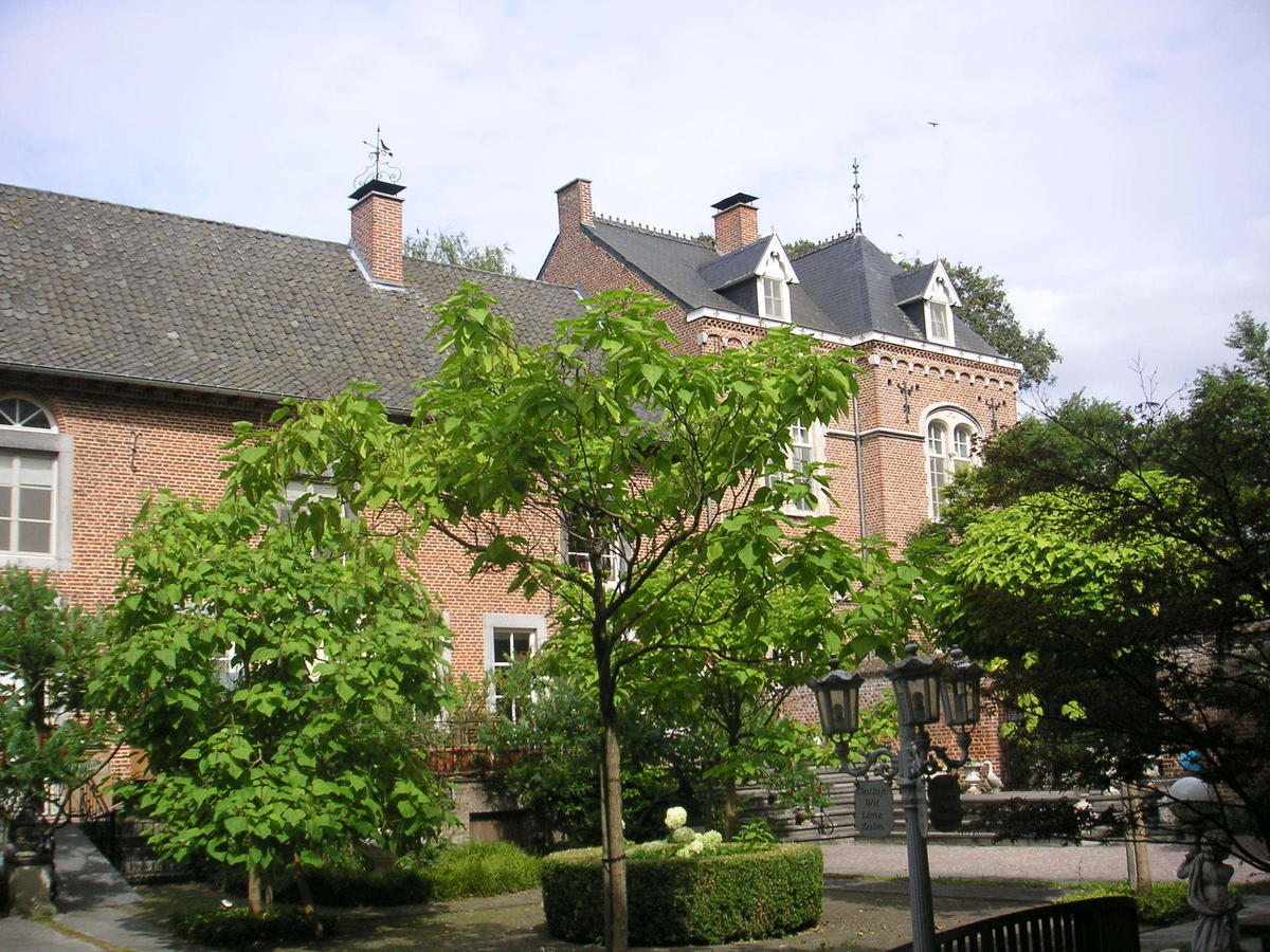 Vakantie Huizen De Heerlijkheid Satenbergh Villa Heers Dış mekan fotoğraf